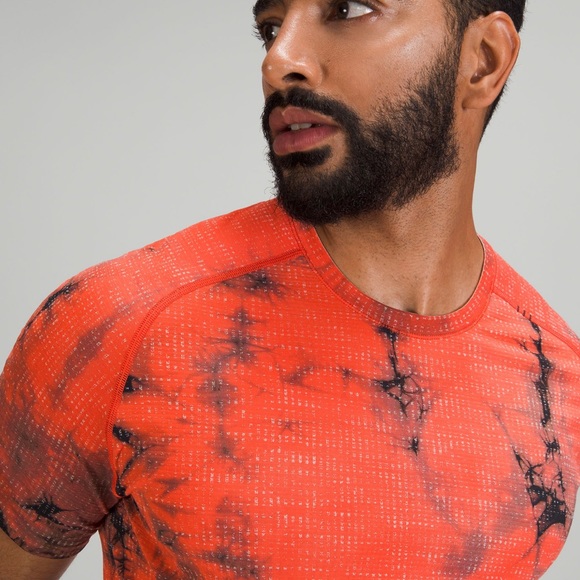 Lululemon Metal Vent Tech Short Sleeve Shirt 2.0 Size L - Picture 4 of 10